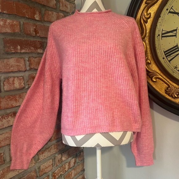 Sophie Rue Sweaters - Sophie Rue • Bubblegum Pink Knit Sweater